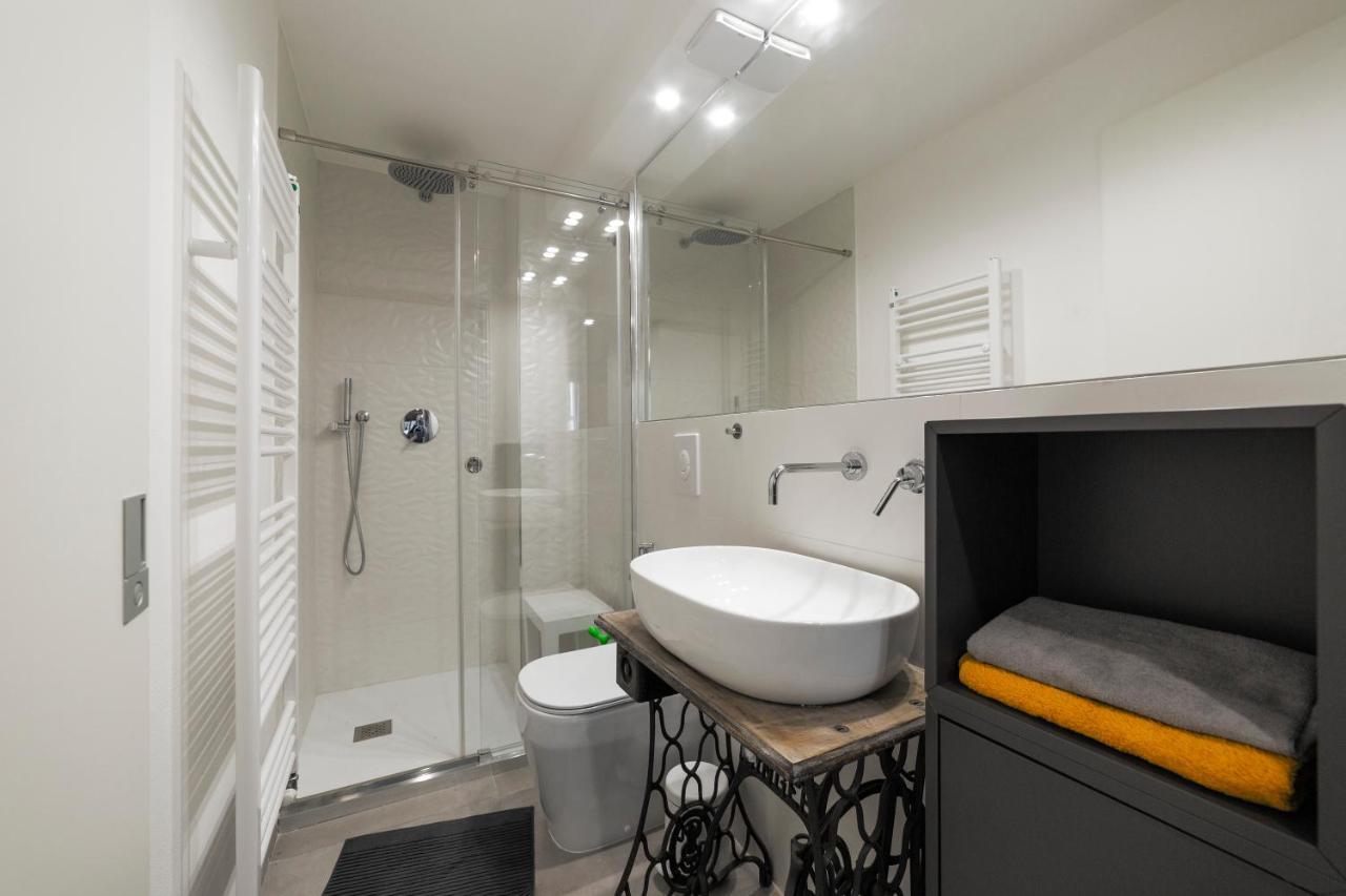 La Pampa New & Fully Refurbished Apt Apartment Milano Ngoại thất bức ảnh