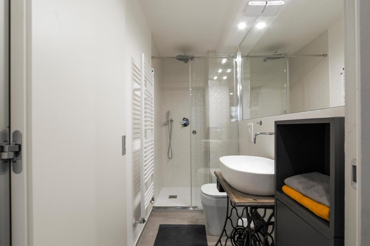 La Pampa New & Fully Refurbished Apt Apartment Milano Ngoại thất bức ảnh